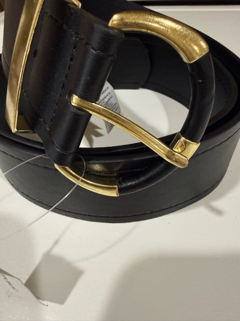 Banana Republic minimalist,Black Leather Belt with Gold Buckle xl - Picture 2 of 5